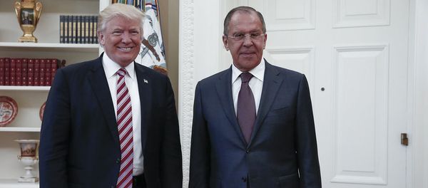 El canciller ruso, Serguéi Lavrov, y el presidente de EEUU, Donald Trump El canciller ruso, Serguéi Lavrov, y el presidente de EEUU, Donald Trump - Sputnik Mundo