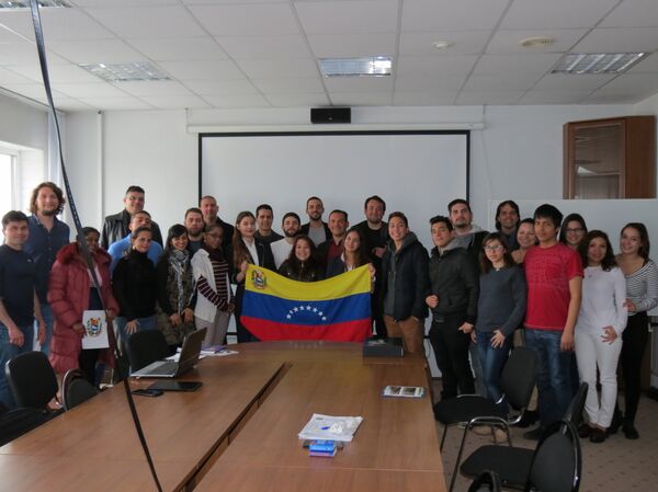 Participantes de la conferencia en la Universidad Rusa de la Amistad de los Pueblos (RUDN) Participantes de la conferencia en la Universidad Rusa de la Amistad de los Pueblos (RUDN) - Sputnik Mundo