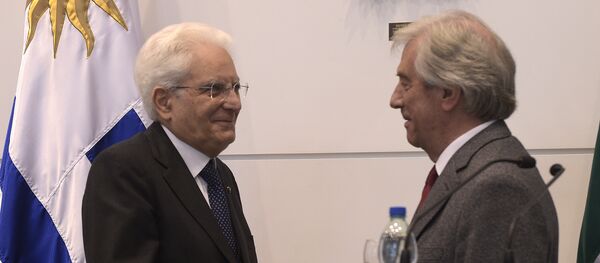 Sergio Mattarella, presidente de Italia, y Tabaré Vázquez, presidente de Uruguay Sergio Mattarella, presidente de Italia, y Tabaré Vázquez, presidente de Uruguay - Sputnik Mundo