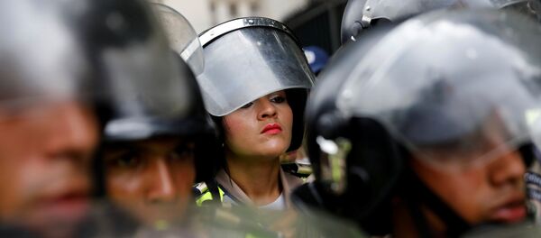 Policía Nacional Bolivariana - Sputnik Mundo