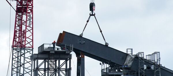 La construcción del puente de Crimea - Sputnik Mundo