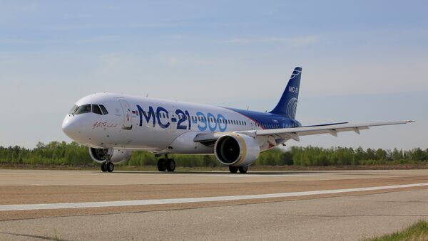 El avión de pasajeros ruso MC-21 - Sputnik Mundo