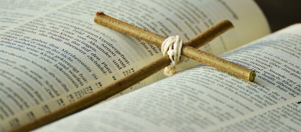 Biblia - Sputnik Mundo