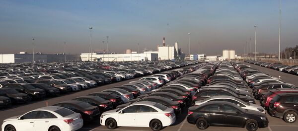 Los coches Opel y Chevrolet de la compañía General Motors - Sputnik Mundo