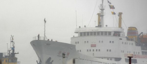 Primer ferri de la ruta marítima Rajin-Vladivostok Primer ferri de la ruta marítima Rajin-Vladivostok - Sputnik Mundo