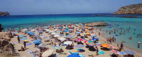 Playa en España (imagen referencial) - Sputnik Mundo