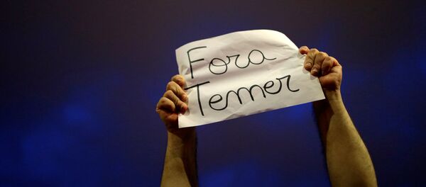 Protesta en Brasil contra el presidente del país, Michel Temer - Sputnik Mundo