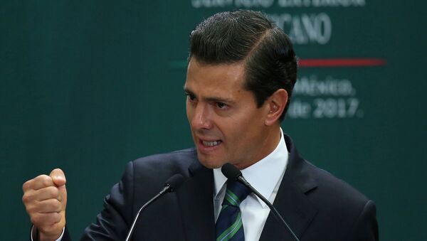 Enrique Peña Nieto, presidente de México (archivo) - Sputnik Mundo