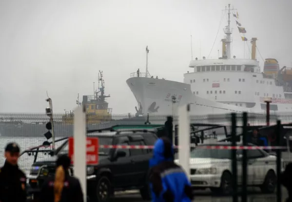 Viaje al país más hermético del mundo: el primer ferri llega a Rusia desde Corea del Norte Viaje al país más hermético del mundo: el primer ferri llega a Rusia desde Corea del Norte - Sputnik Mundo