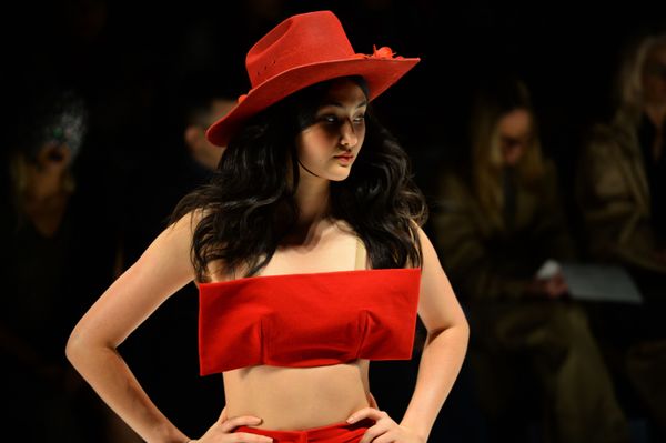 Elegancia y diversidad en la Semana de la Moda de Australia - Sputnik Mundo