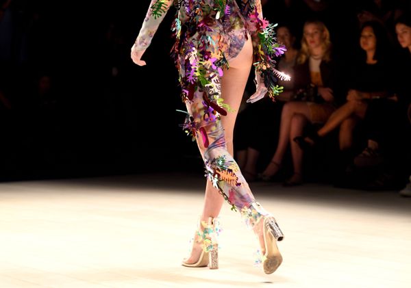 Elegancia y diversidad en la Semana de la Moda de Australia - Sputnik Mundo