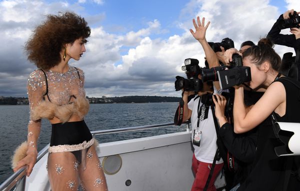 Elegancia y diversidad en la Semana de la Moda de Australia - Sputnik Mundo