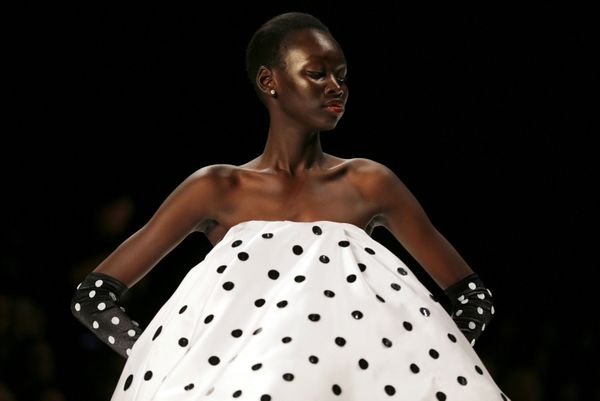 Elegancia y diversidad en la Semana de la Moda de Australia - Sputnik Mundo