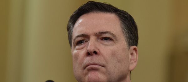 James Comey, exjefe del FBI (archivo) James Comey, exjefe del FBI (archivo) - Sputnik Mundo
