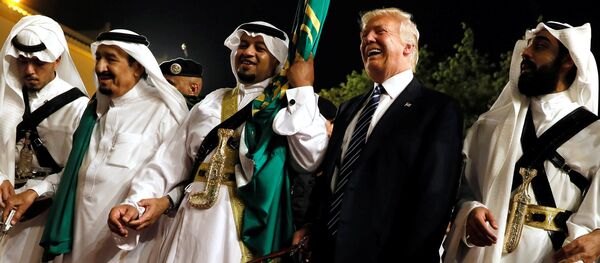 El presidente de EEUU, Donald Trump, en Riad - Sputnik Mundo