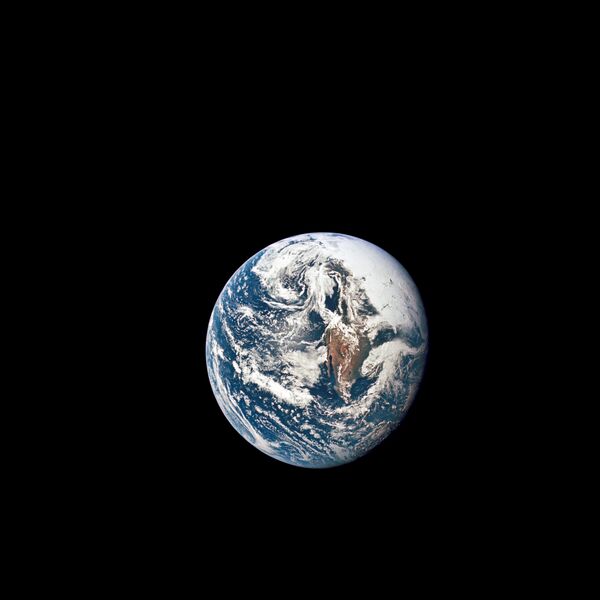 La Tierra vista desde el Apolo 10 en 1969 - Sputnik Mundo