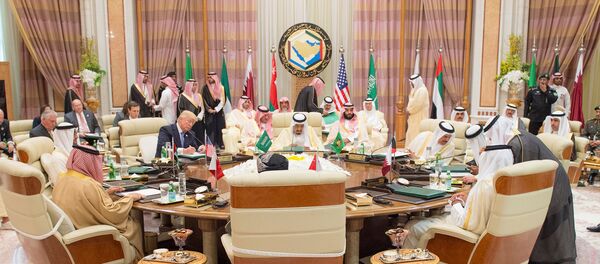 Donald Trump en la cumbre del Consejo de Cooperación para los Estados Árabes del Golfo - Sputnik Mundo