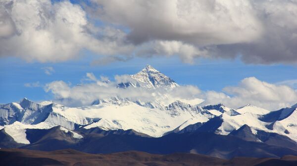 Everest - Sputnik Mundo