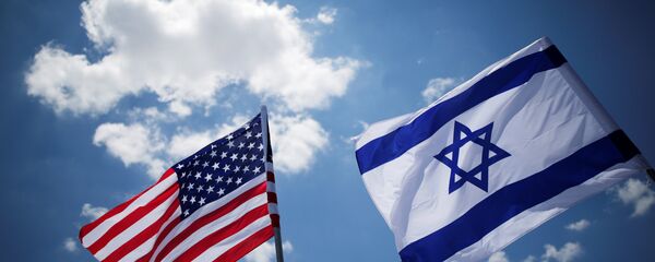 Banderas de EEUU y Israel (archivo) - Sputnik Mundo