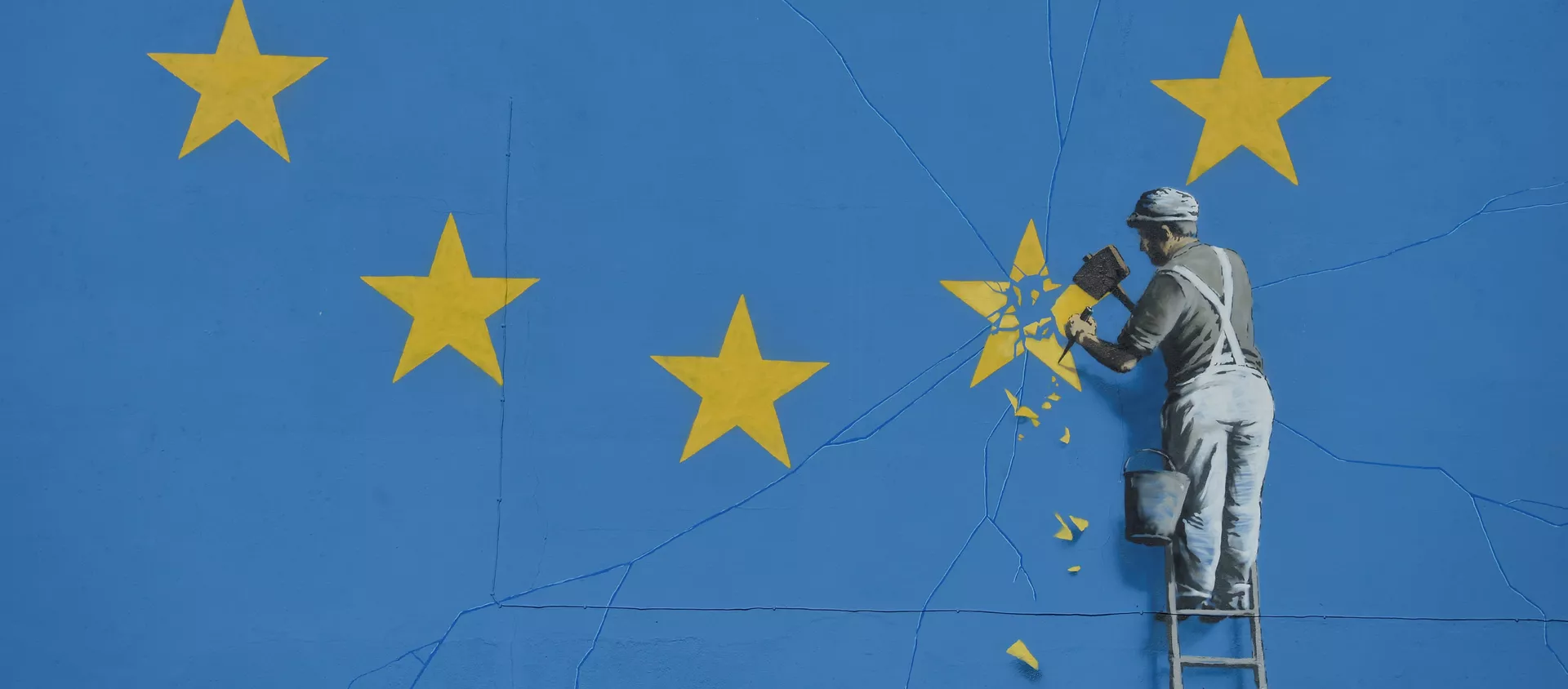 Graffiti de Banksy con la bandera rota de la UE Graffiti de Banksy con la bandera rota de la UE - Sputnik Mundo, 1920, 18.11.2020
