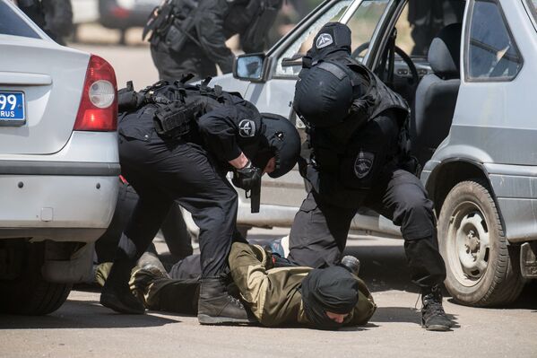 Ley y orden: Policía rusa muestra sus mejores activos - Sputnik Mundo