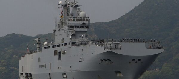 Portahelicópteros Mistral (archivo) Portahelicópteros Mistral (archivo) - Sputnik Mundo