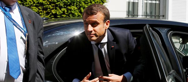 Emmanuel Macron, presidente de Francia - Sputnik Mundo