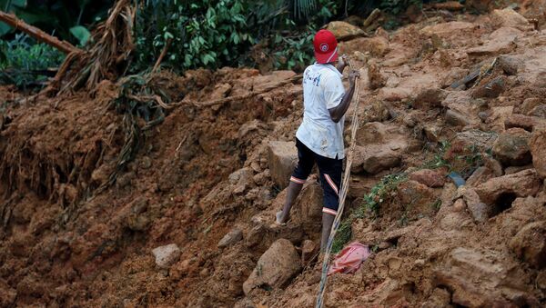 Consecuencias del diluvio en Sri Lanka - Sputnik Mundo