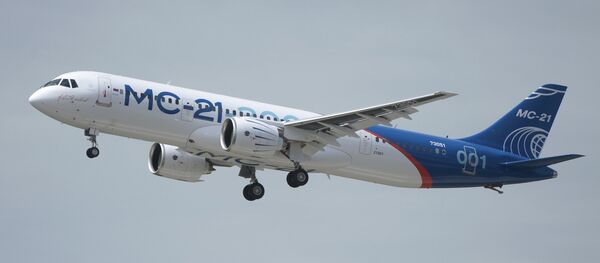 Avión ruso MC-21 (archivo) - Sputnik Mundo