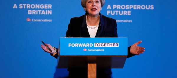 Theresa May, primera ministra de Reino Unido - Sputnik Mundo