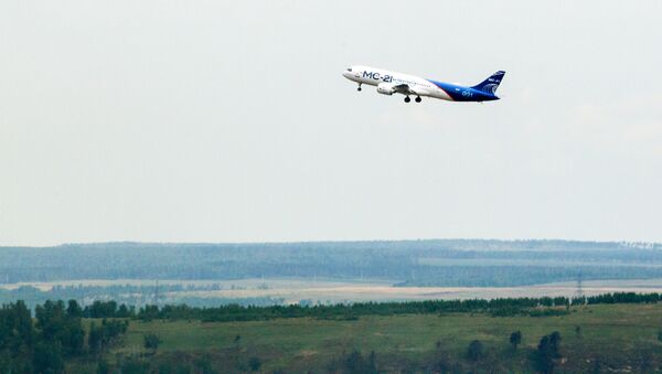 El avión comercial ruso MC-21 - Sputnik Mundo