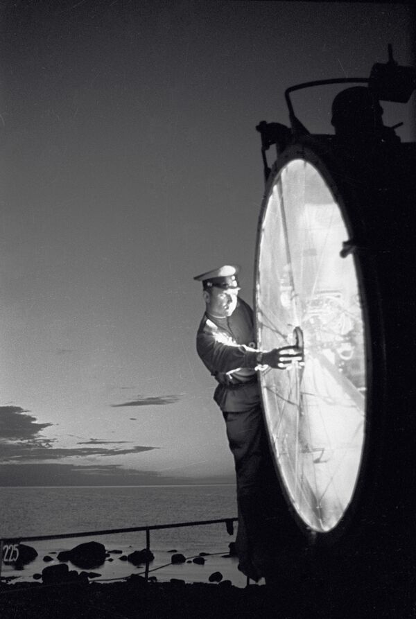 La vida de los encargados de guardar las fronteras de Rusia - Sputnik Mundo