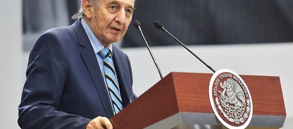 El escritor mexicano Eduardo Lizalde - Sputnik Mundo