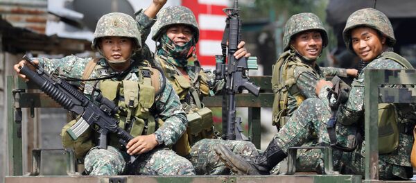 Marina filipina en Marawi - Sputnik Mundo