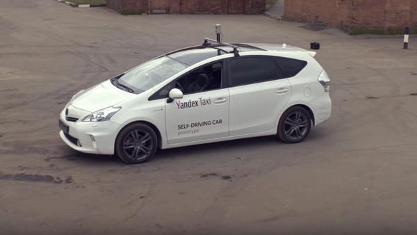 El primer taxi autónomo de Yandex - Sputnik Mundo