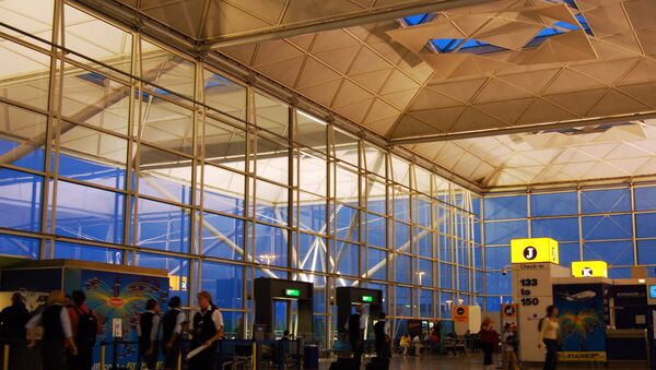 Aeropuerto londinense Stansted - Sputnik Mundo