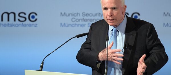 El senador estadounidense, John McCain El senador estadounidense, John McCain - Sputnik Mundo