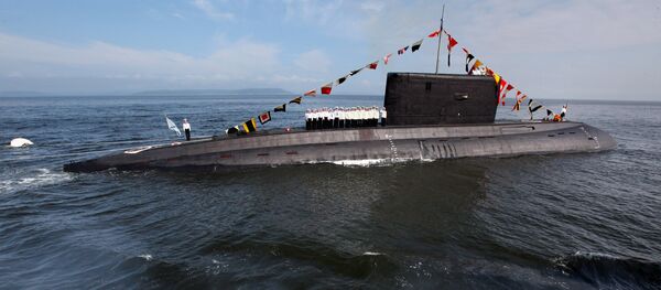 El submarino de la clase Varshavianka - Sputnik Mundo