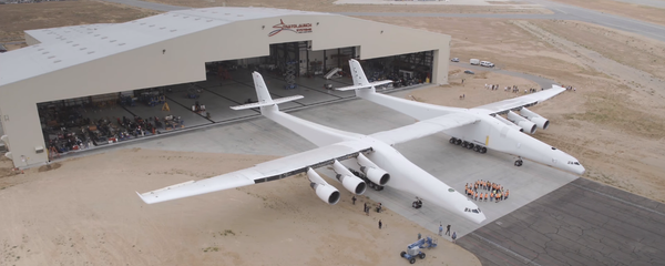 Stratolaunch, aeronave más grande del mundo - Sputnik Mundo