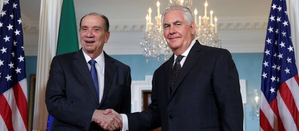 Aloysio Nunes, ministro de Relaciones Exteriores de Brasil, y Rex Tillerson, secretario de Estado de EEUU - Sputnik Mundo