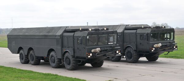 Complejo de misiles tácticos ruso Iskander (archivo) - Sputnik Mundo