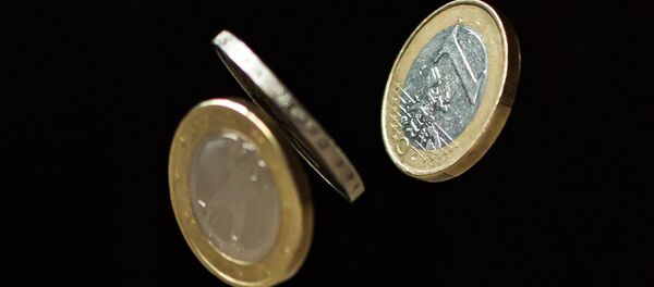 Monedas de euro (imagen referencial) Monedas de euro (imagen referencial) - Sputnik Mundo