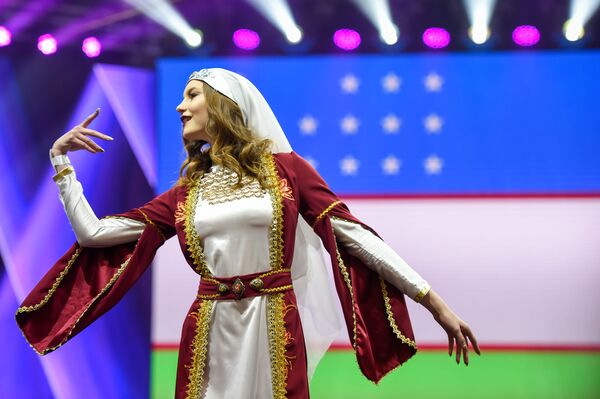 La mujer más linda de los países postsoviéticos - Sputnik Mundo