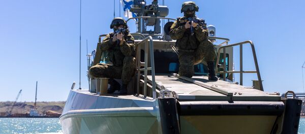 Ejercicios antiterroristas en el puente de Crimea Ejercicios antiterroristas en el puente de Crimea - Sputnik Mundo