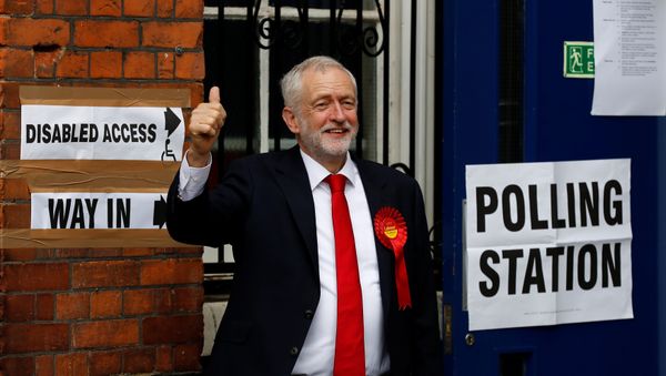 Jeremy Corbyn, líder laborista británico Jeremy Corbyn, líder laborista británico - Sputnik Mundo