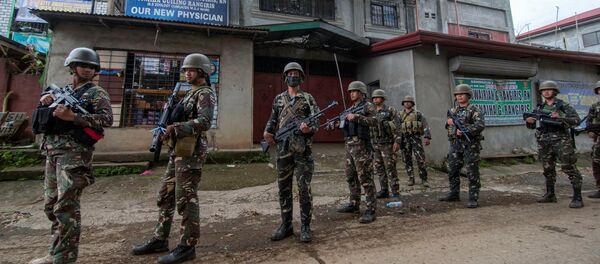 Militares filipinos en Marawi - Sputnik Mundo