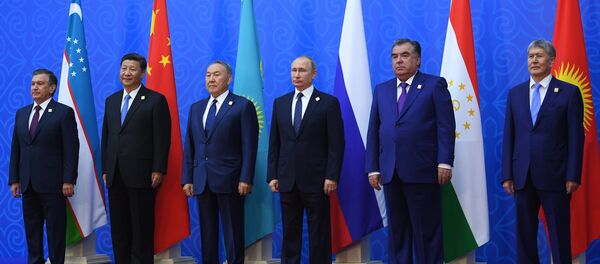 La cumbre de la Organización de Cooperación de Shangháide en Astaná La cumbre de la Organización de Cooperación de Shangháide en Astaná - Sputnik Mundo