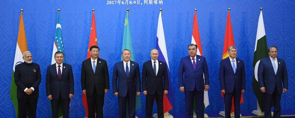 Ingreso de la India y Pakistán en la OCS - Sputnik Mundo