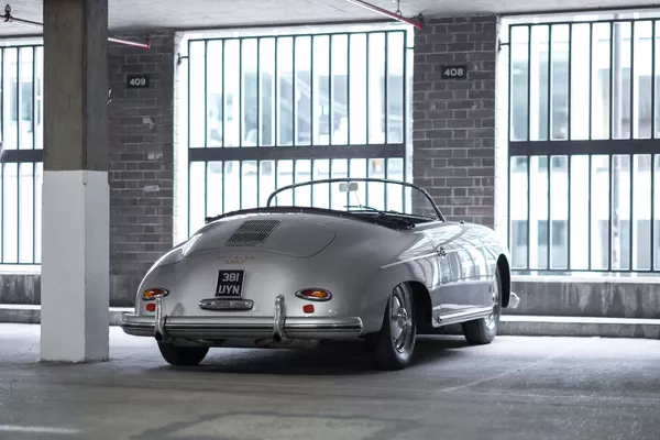 Los automóviles deportivos más pintorescos, en la exposición City Concours de Londres Los automóviles deportivos más pintorescos, en la exposición City Concours de Londres - Sputnik Mundo