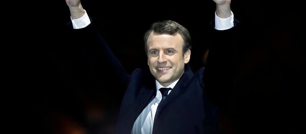 Emmanuel Macron, presidente de Francia - Sputnik Mundo
